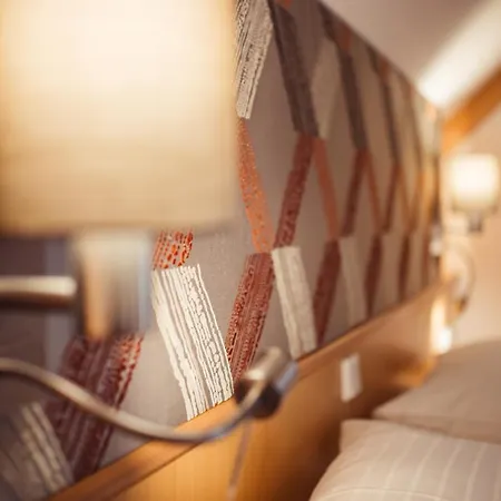 Gaestehaus Krappel Bed & Breakfast 4*