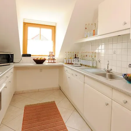 Gaestehaus Krappel Bed & Breakfast 3*