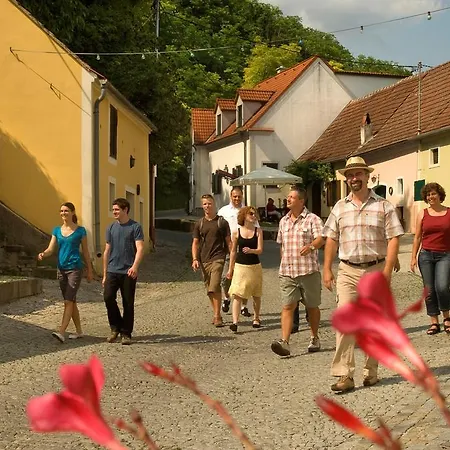 Gaestehaus Krappel Bed & Breakfast Rohrendorf bei Krems
