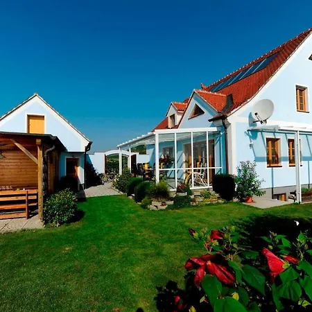 Bed & Breakfast Gaestehaus Krappel